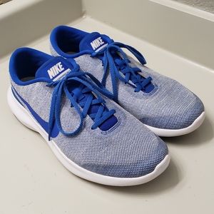 Nike Flex Experience Run 7 Size 12